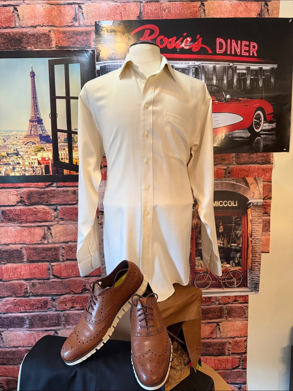 Joseph & Feiss Men’s Cream Dress Shirt